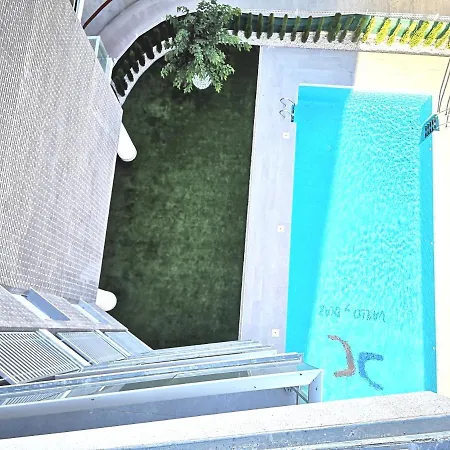 Cozy With Sea Views In Apartamento Torrevieja